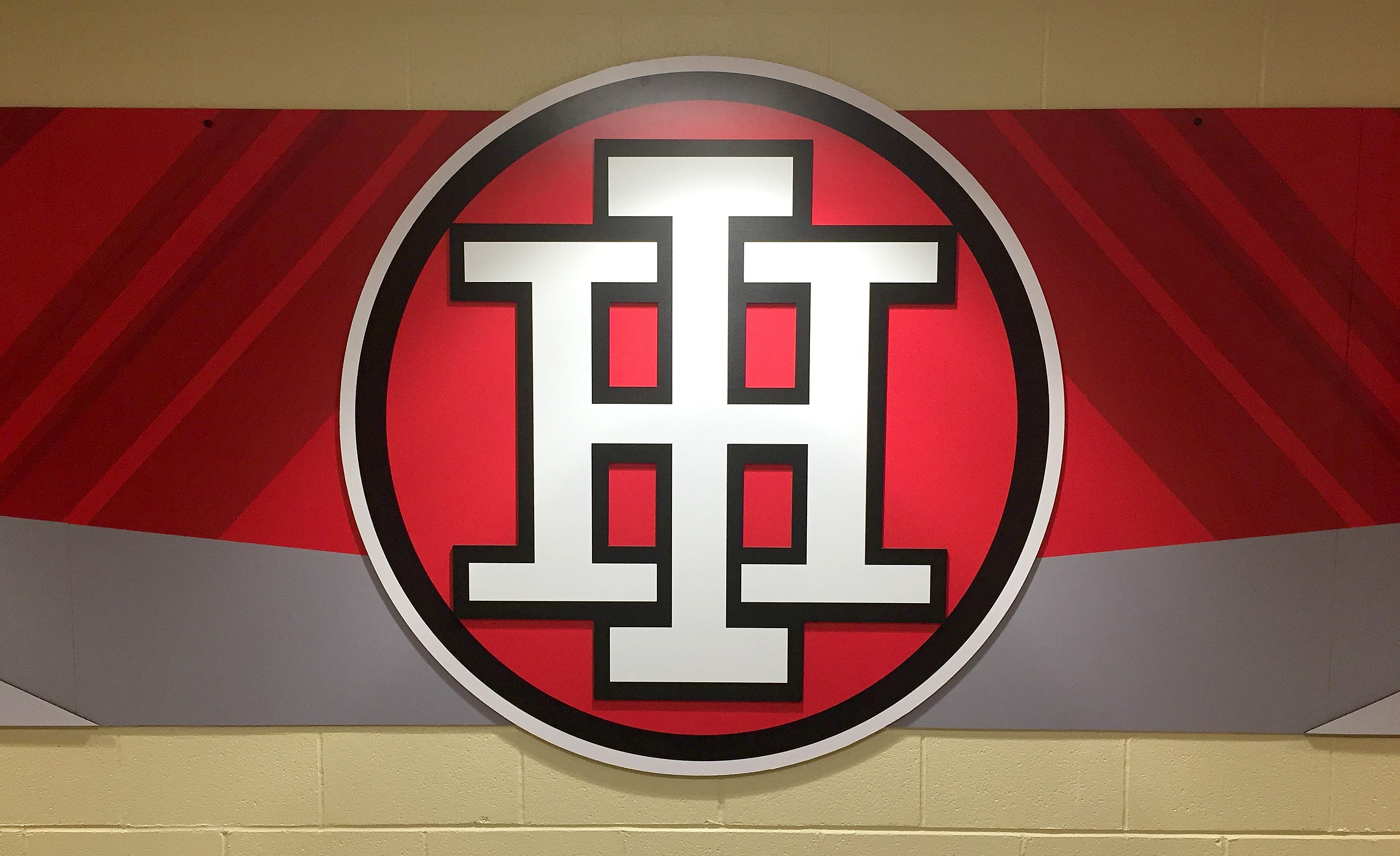 Indian_Hill_Athletic_Hallway_Centerpiece_2